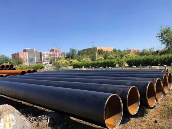 EFW pipe welding process, electric fusion welding, EFW vs ERW pipe, steel pipe manufacturing, filler metal welding, high-pressure steel pipes, submerged arc welding